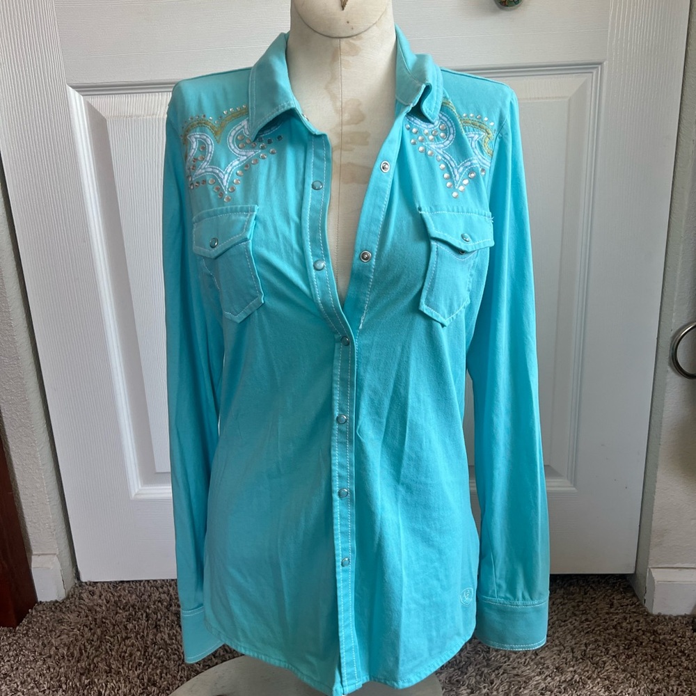 Ariat Fitted Blue western wear Turquoise Embellished Button Front Top cowboy